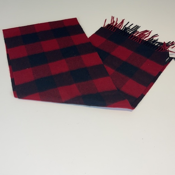 Nordstrom Cashmere red and black buffalo scarf - Picture 6 of 6